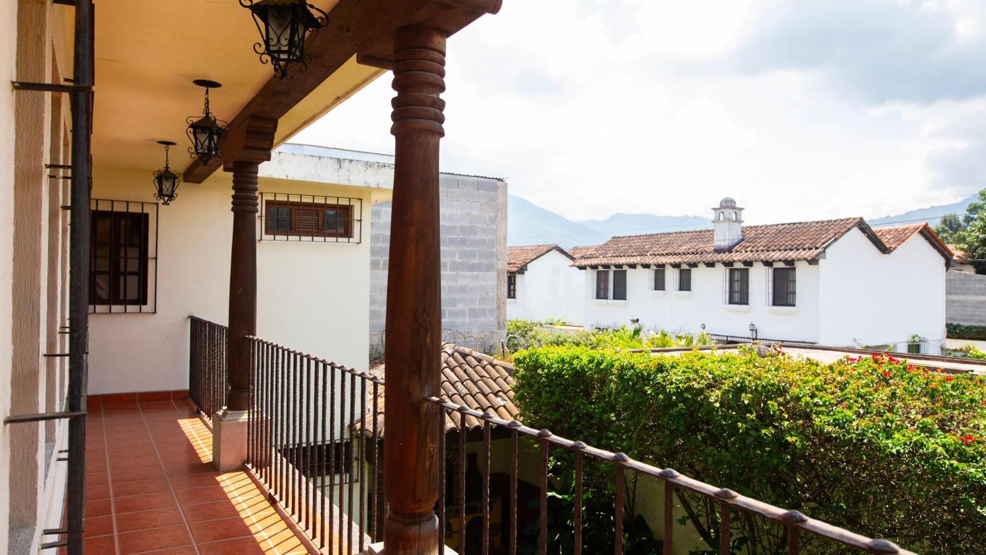 Palacio Del Conquistador San Cristóbal El Bajo Eksteriør bilde