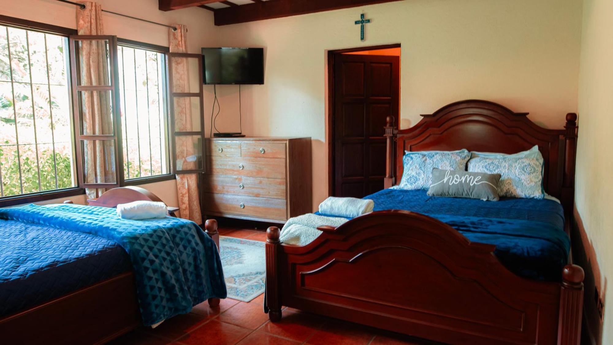 Palacio Del Conquistador San Cristóbal El Bajo Eksteriør bilde
